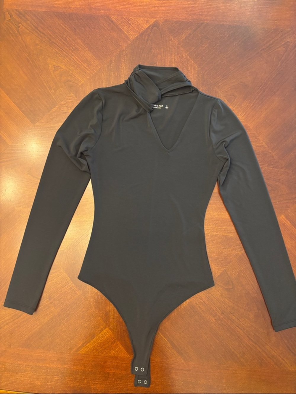 Abercrombie & Fitch Black Long-Sleeve V-Neck Bodysuit with Snap Hem